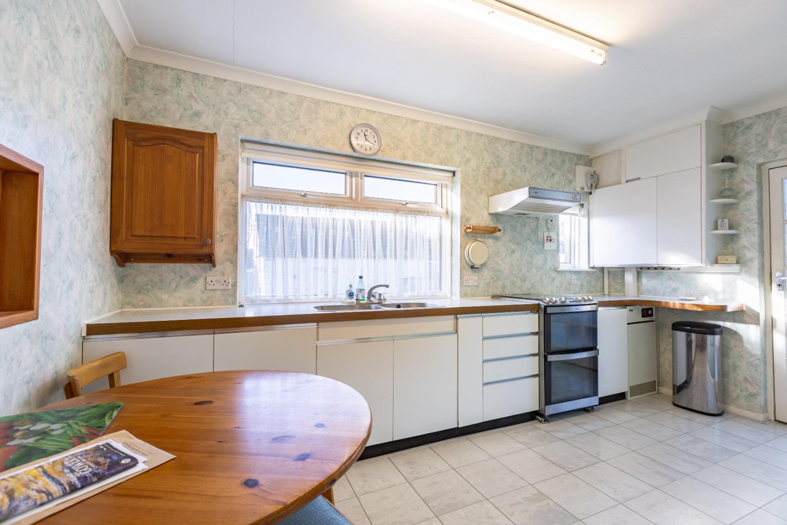 Belvedere Close, Kittle, Swansea, SA3 3LA